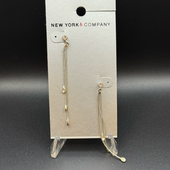 New With Tags New York & Company Earrings - Picture 1 of 5